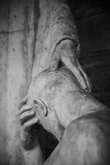 monument, sculpture, statue, hand, stone, grief, figure, war, world war, historical, suffering, story, despair, consolation, protection, hide, memory, souvenir, commemorate, stone figure, art